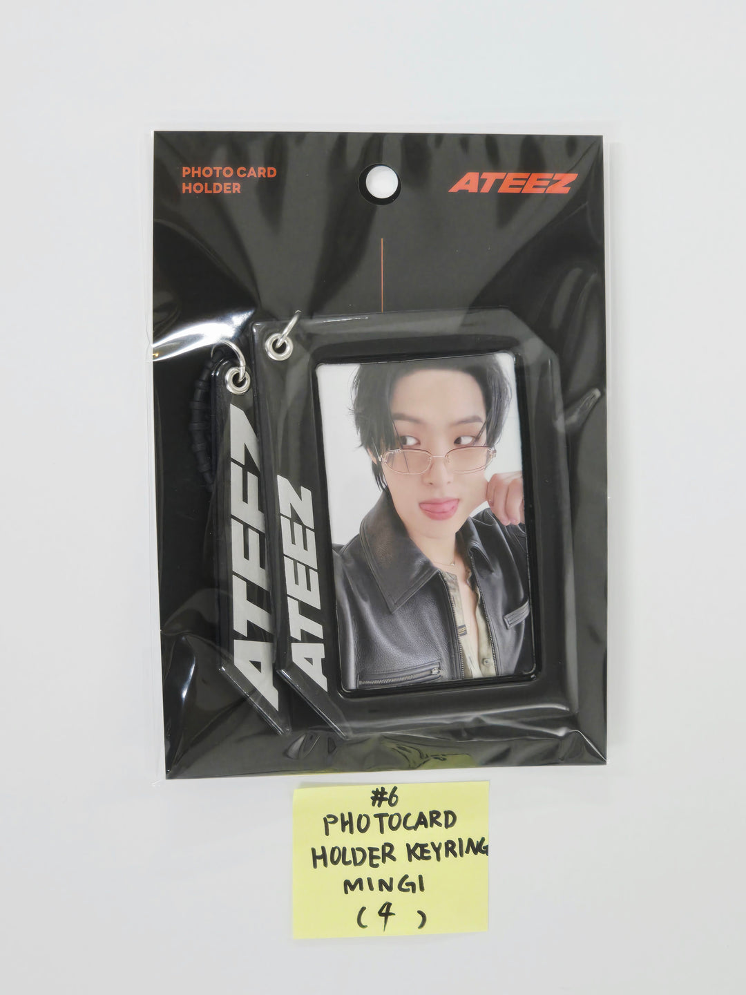 ATEEZ "GOLDEN HOUR : Part.3" - Line Friends Pop-Up Official MD [Photocard Holder Keyring] [25.6.13]