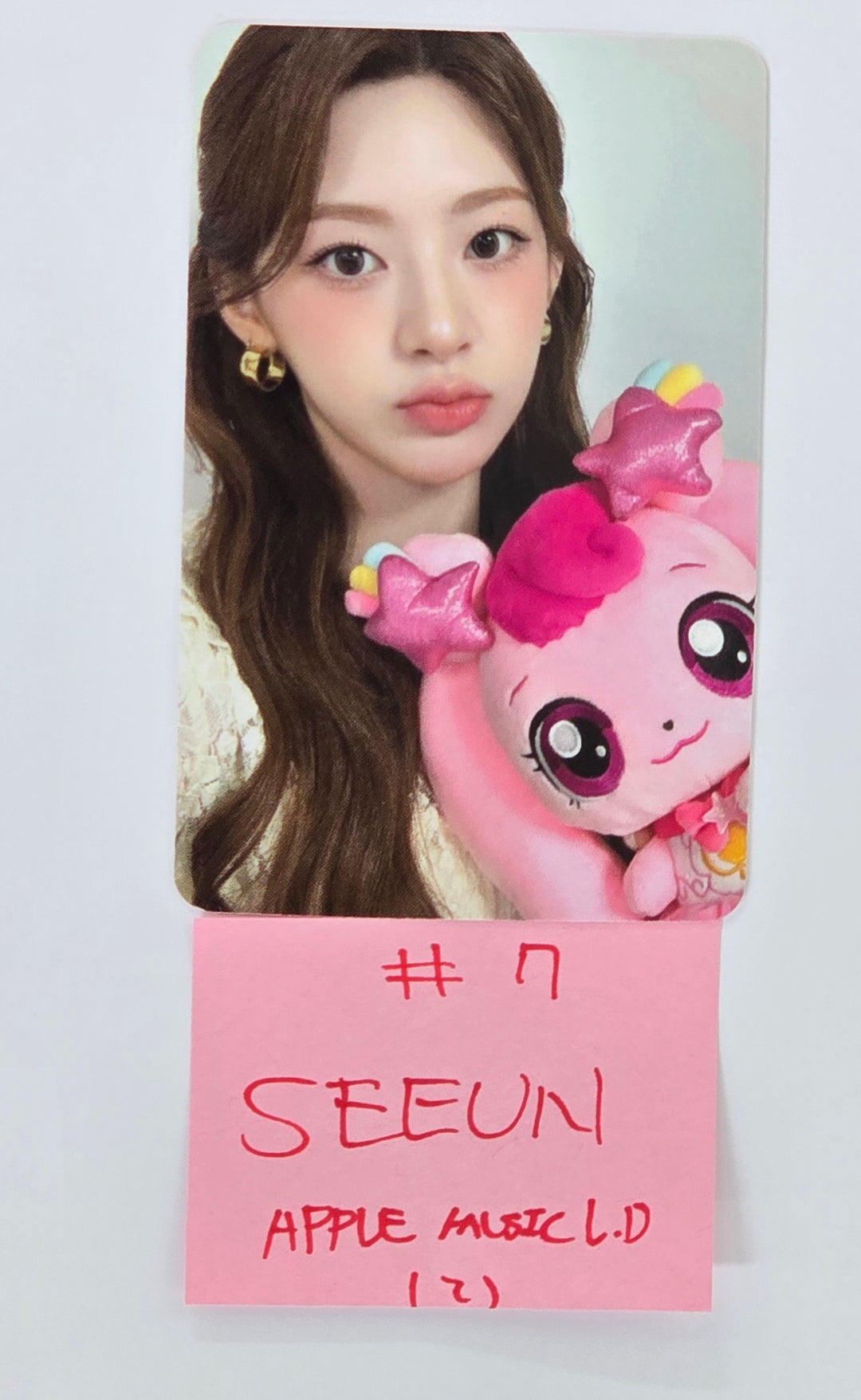 STAYC "S" - Apple Music Lucky Draw Event Photocard [25.6.13]