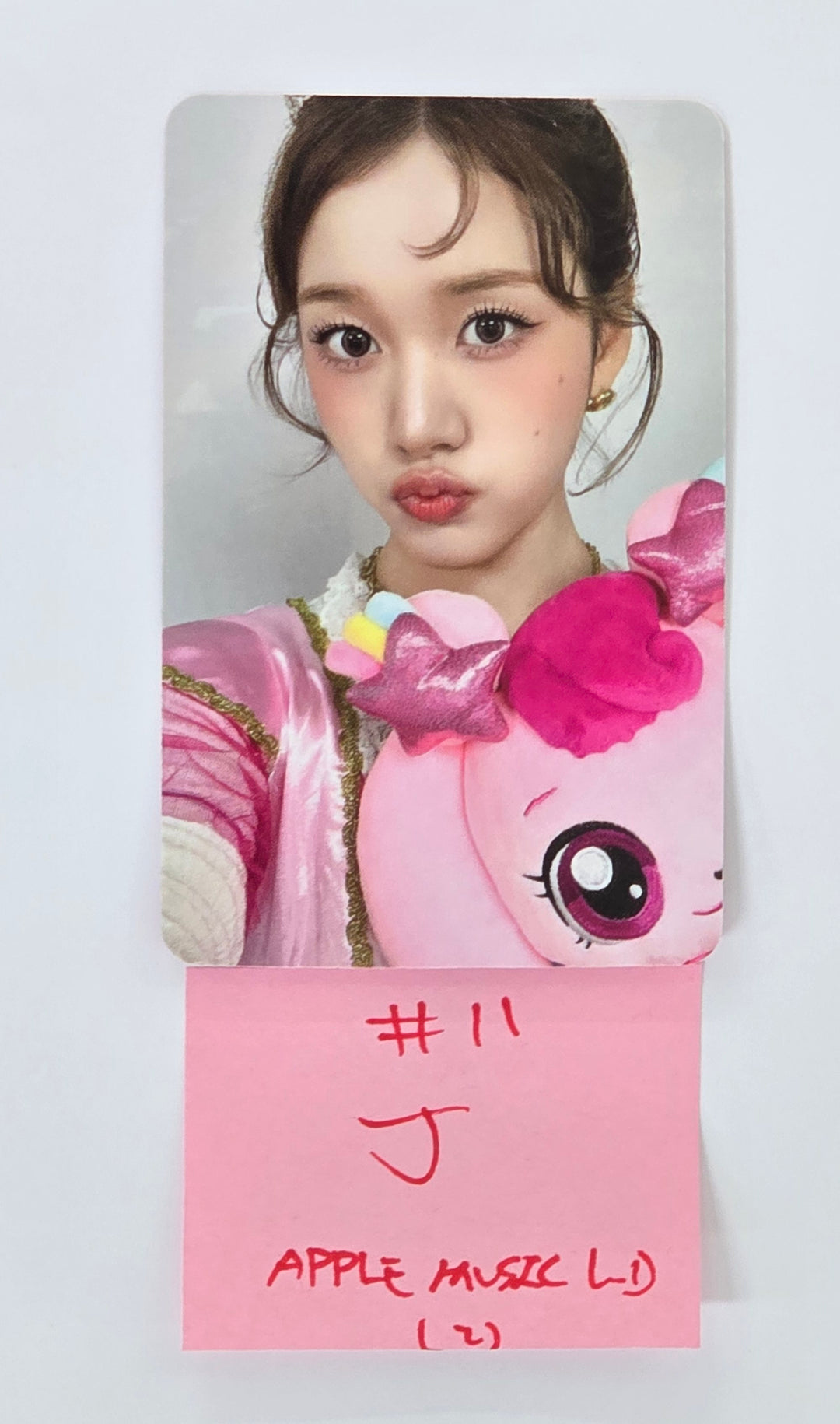 STAYC "S" - Apple Music Lucky Draw Event Photocard [25.6.13]