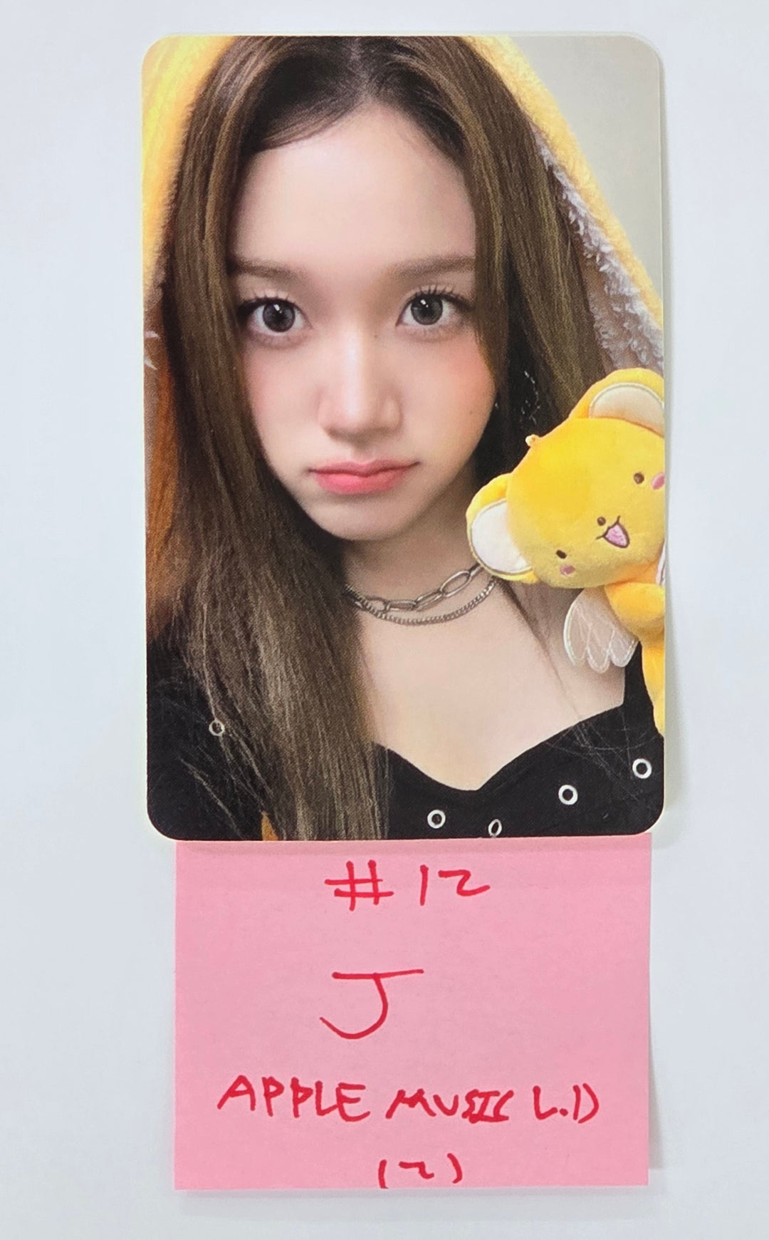 STAYC "S" - Apple Music Lucky Draw Event Photocard [25.6.13]