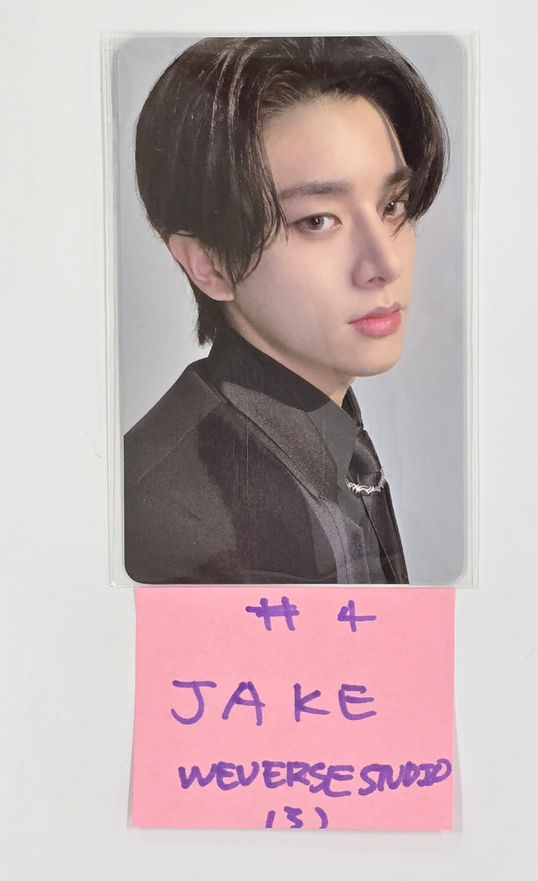 Enhypen "Desire : Unleash" - Weverse Shop Pre-Order Benefit (Studio Choom) Photocard [25.6.13]