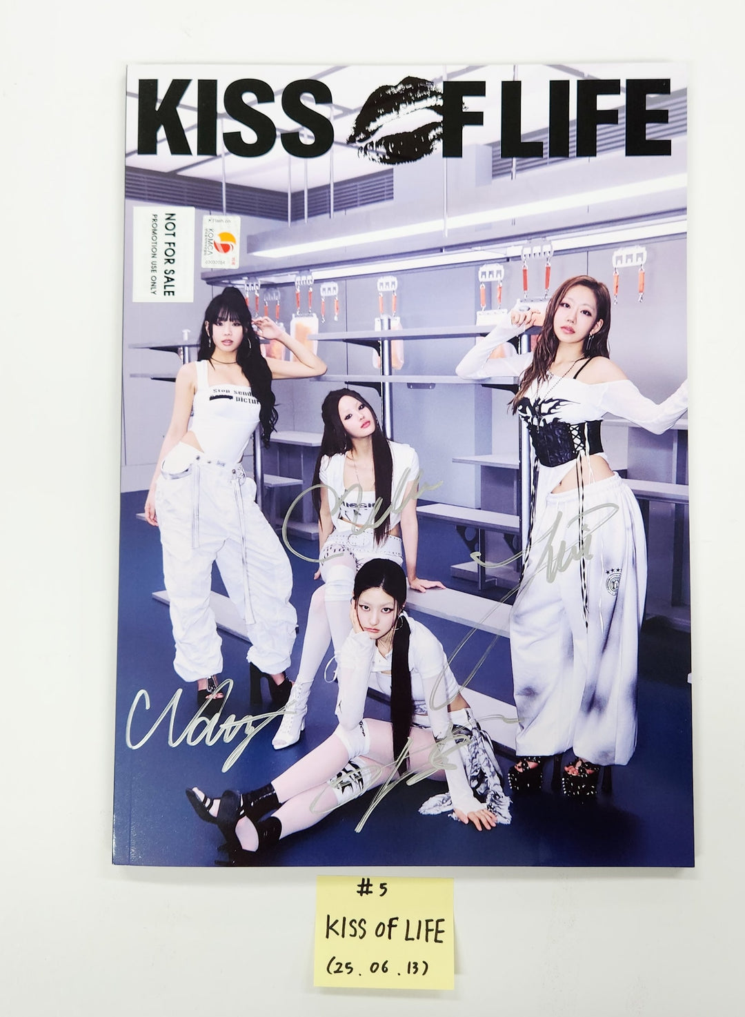 ITZY "Girls Will Be Girls", KISS OF LIFE "224", UAU "Playlist #You Are You", USPEER "SPEED ZONE" - Hand Autographed(Signed) Promo Album [25.6.13]