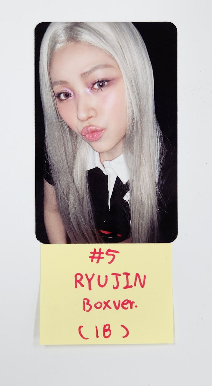ITZY "Girls Will Be Girls" - Official Photocard [Box Ver.] [25.6.13]