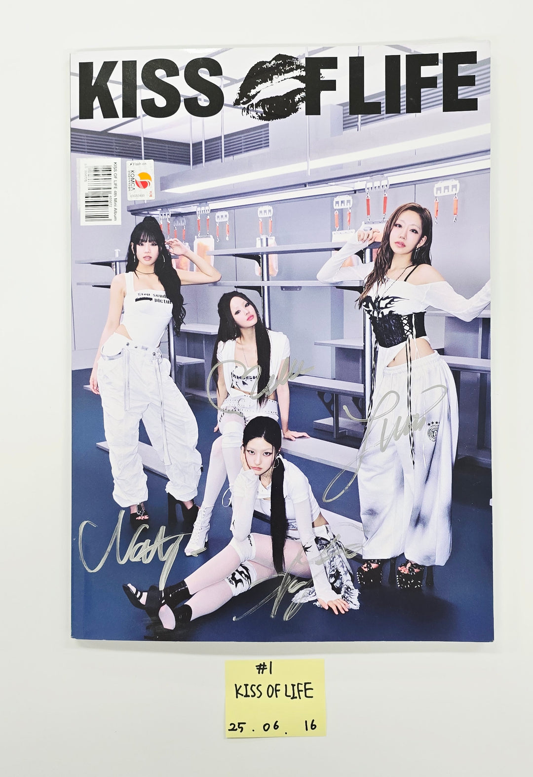 ATEEZ "GOLDEN HOUR : Part.3", KISS OF LIFE "224" - Hand Autographed(Signed) Promo Album [25.6.16]