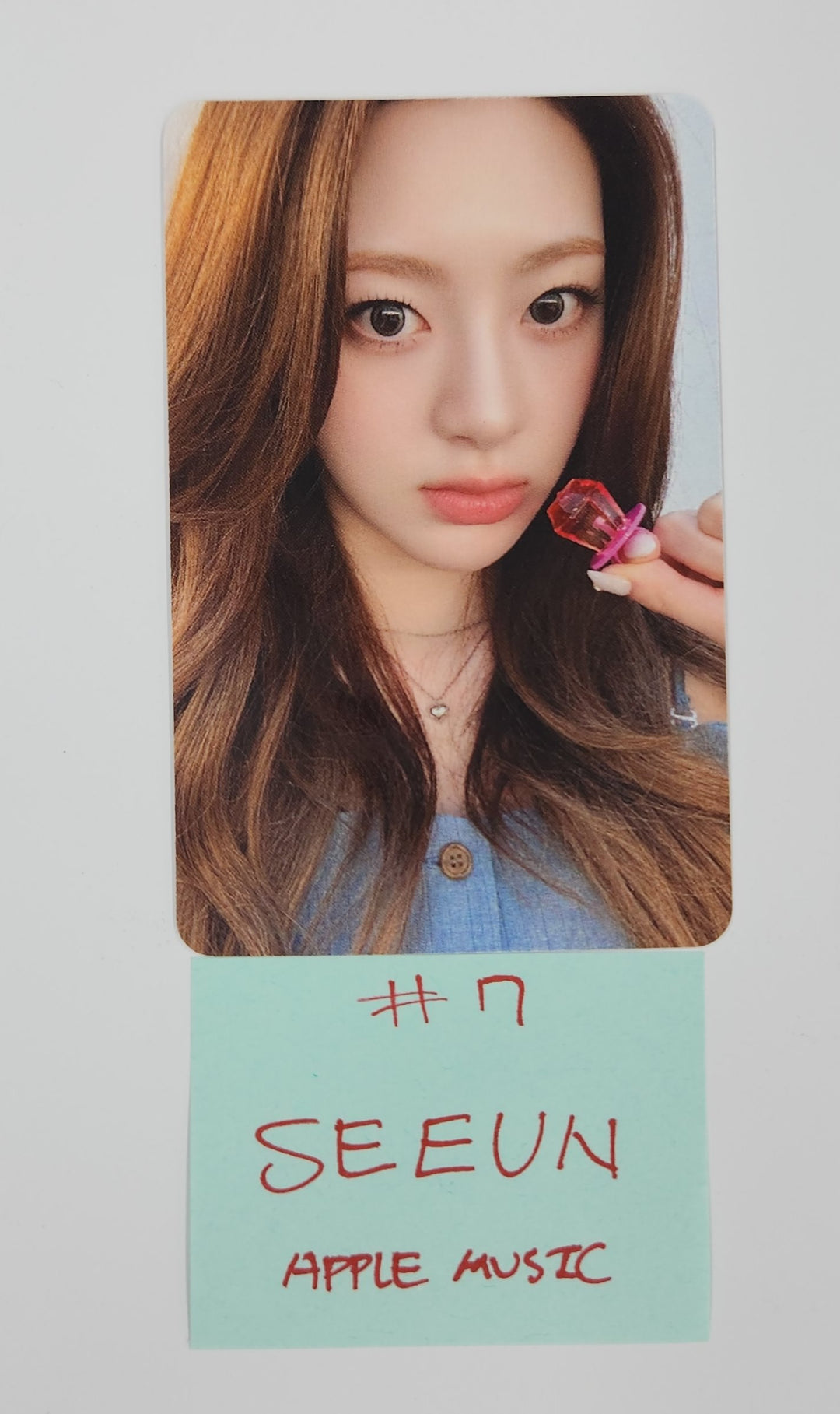 STAYC "S" - Apple Music Fansign Event Photocard [25.6.17]