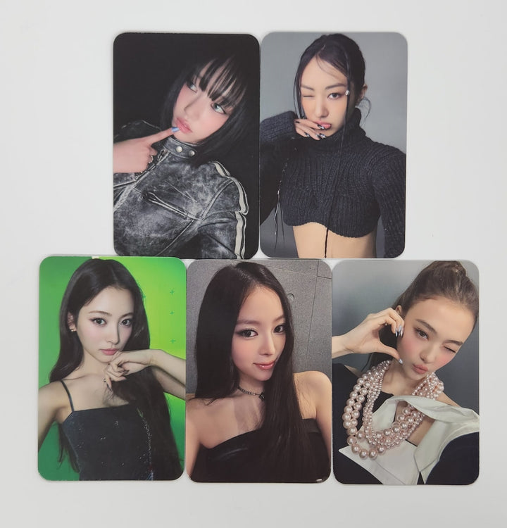 MEOVV "MY EYES OPEN VVIDE" -  Who's Fan Fansign Event Photocard [25.6.17]