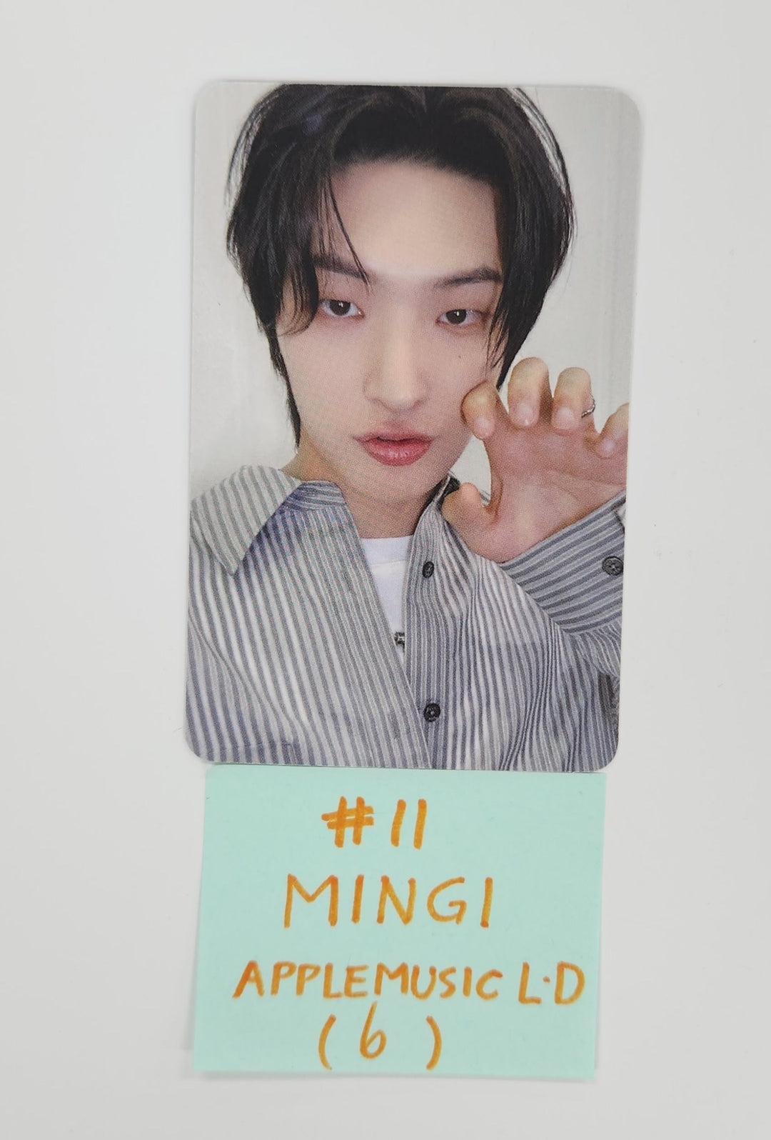 Ateez "GOLDEN HOUR : Part.3" - Apple Music Lucky Draw Event Photocard [Poca Ver.] [25.6.17]