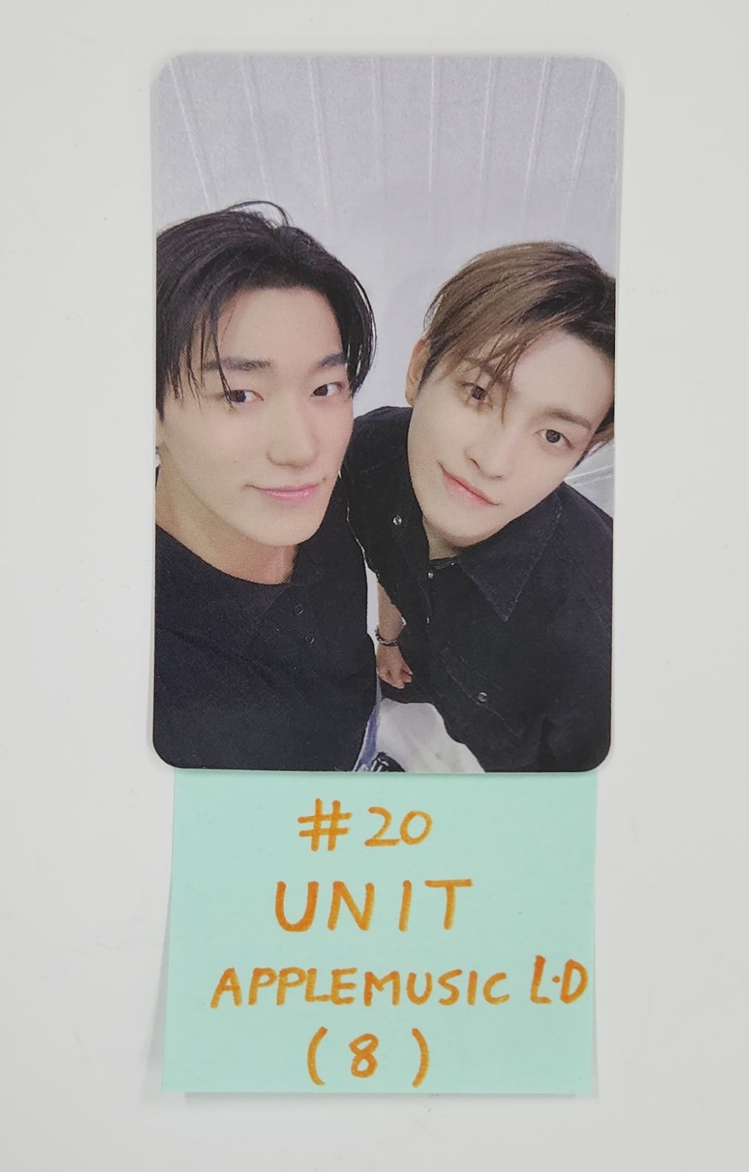 Ateez "GOLDEN HOUR : Part.3" - Apple Music Lucky Draw Event Photocard [Poca Ver.] [25.6.17]