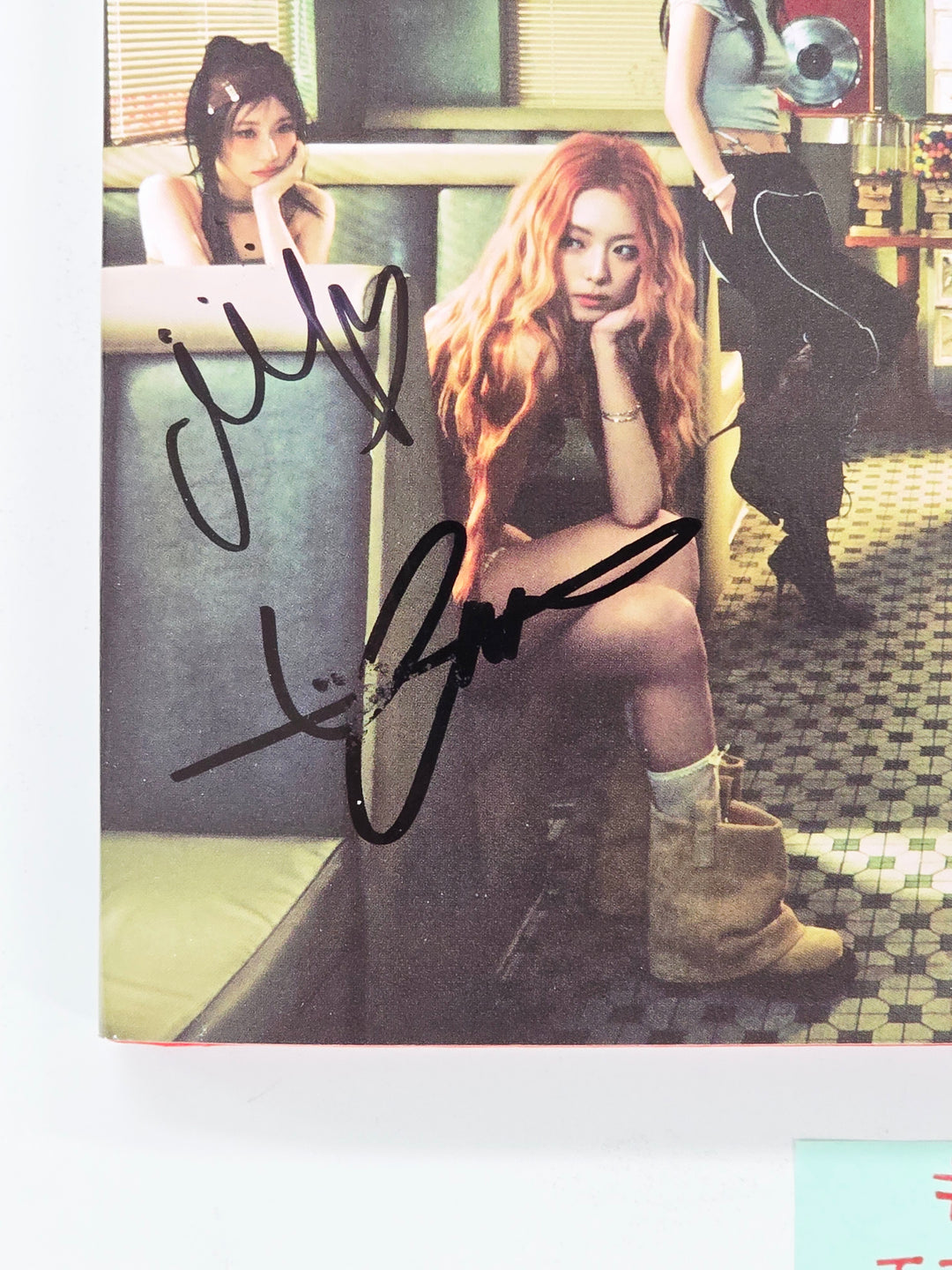 ITZY "Girl Will Be Girls" - Hand Autographed(Signed) Promo Album [25.6.17]