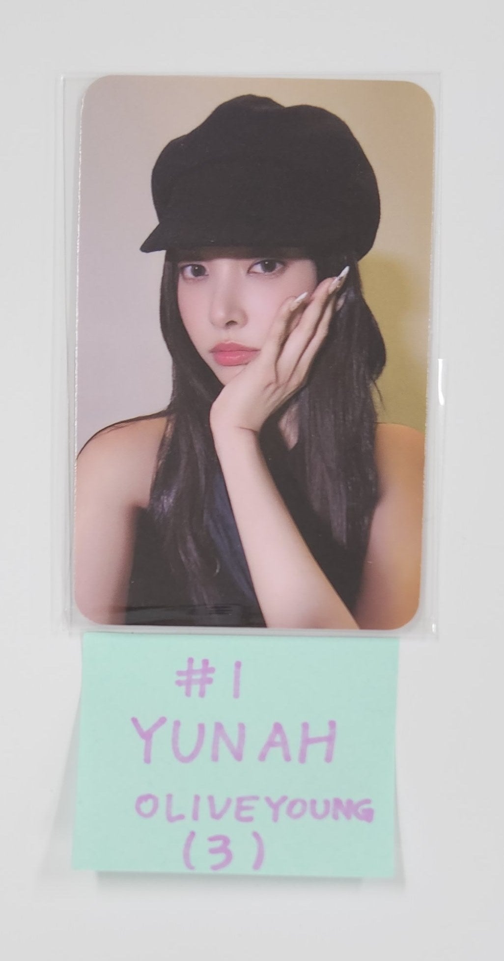 ILLIT "bomb" - Olive Young Lucky Draw Event Photocard [Gllit Ver.] [25.6.17]