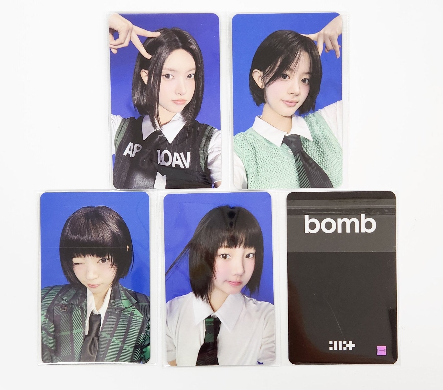 ILLIT - HALLYUSUPERSTORE