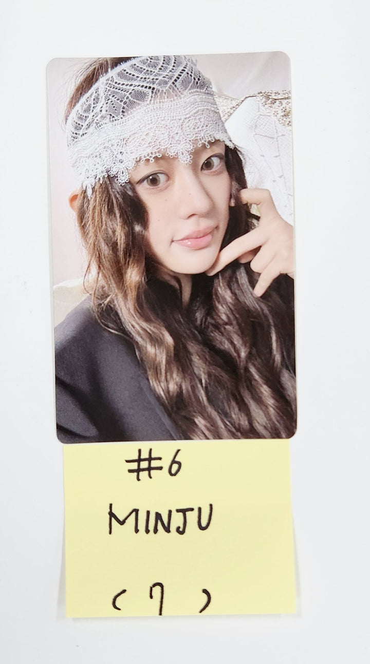ILLIT "bomb" - Official Photocard [A] [25.6.18]