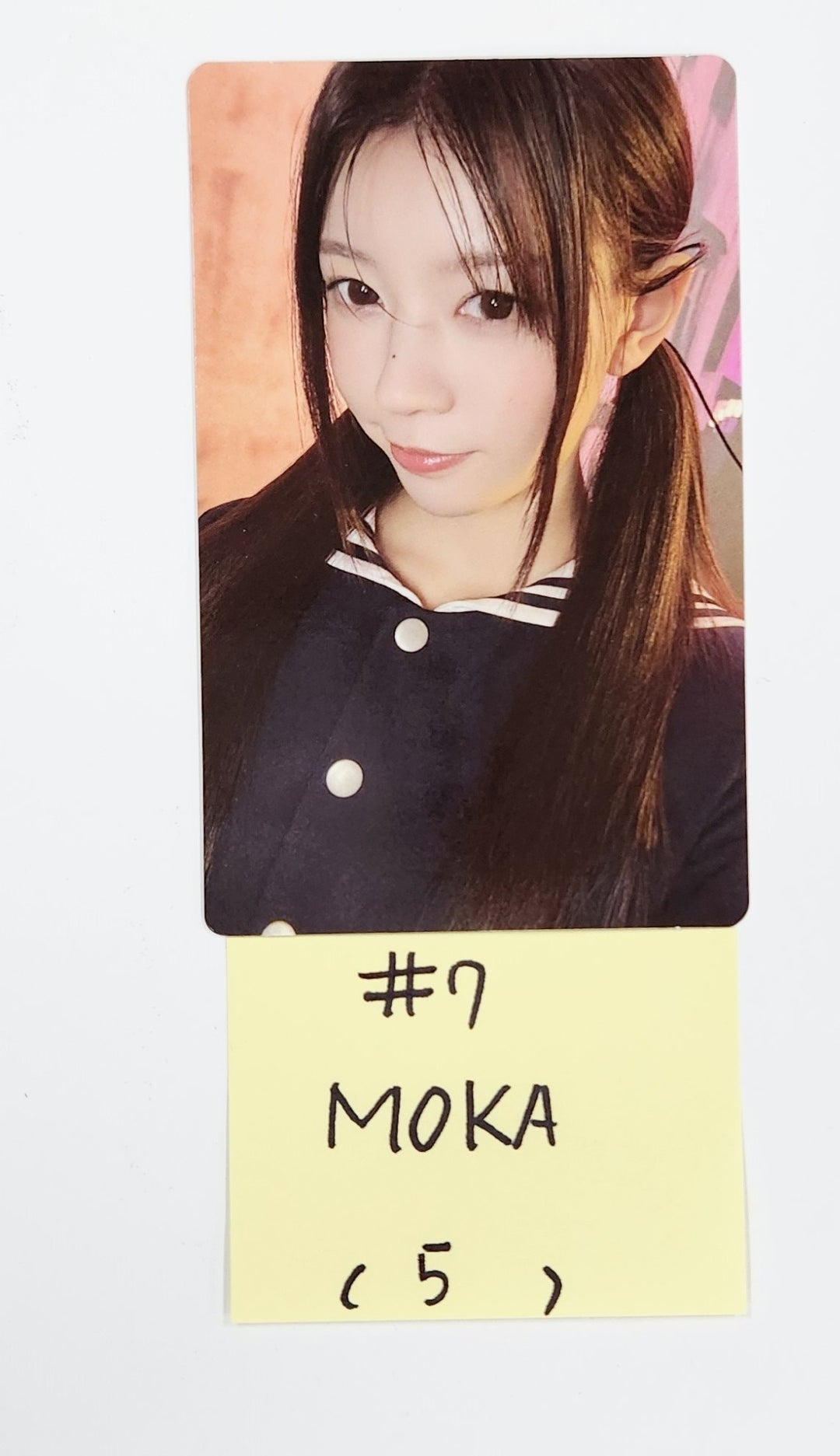 ILLIT "bomb" - Official Photocard [A] [25.6.18]