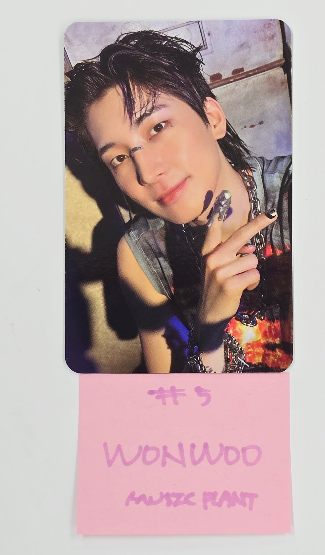 SEVENTEEN "HAPPY BURSTDAY" - Music Plant Pre-Order Benefit Photocard [DAREDEVIL Ver.] [25.6.19]