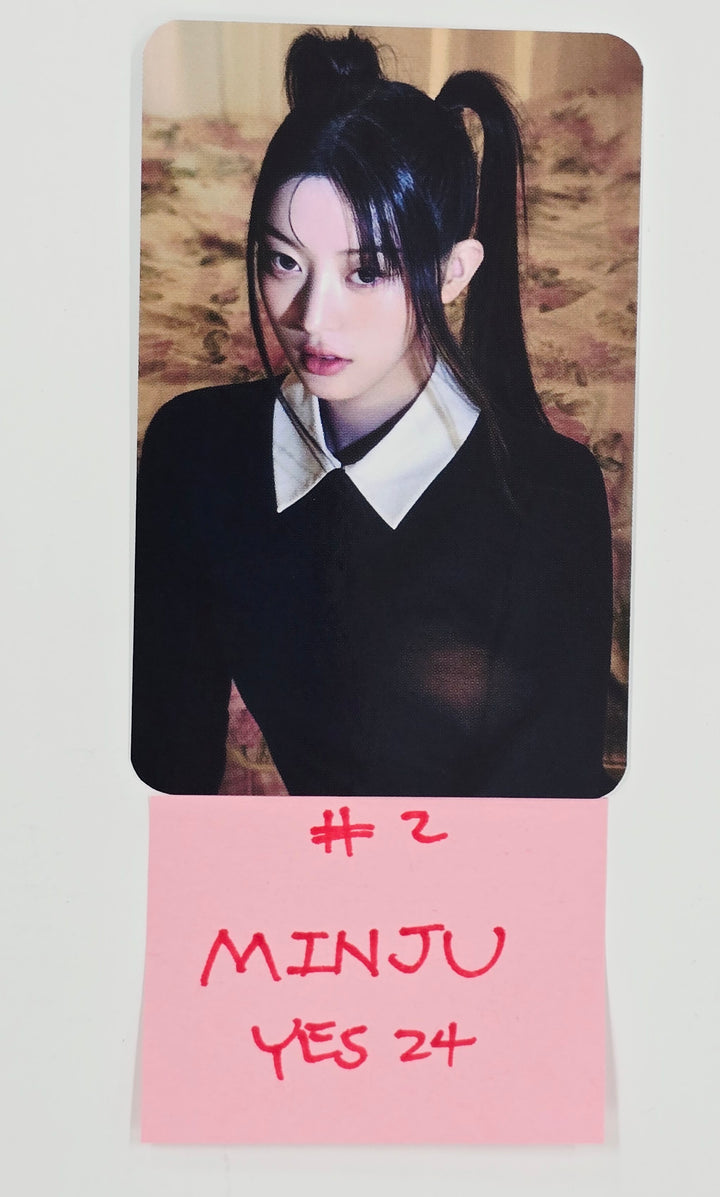 ILLIT "bomb" - Yes24 Pre-Order Benefit Photocard [Gllit Ver.] [25.6.23]