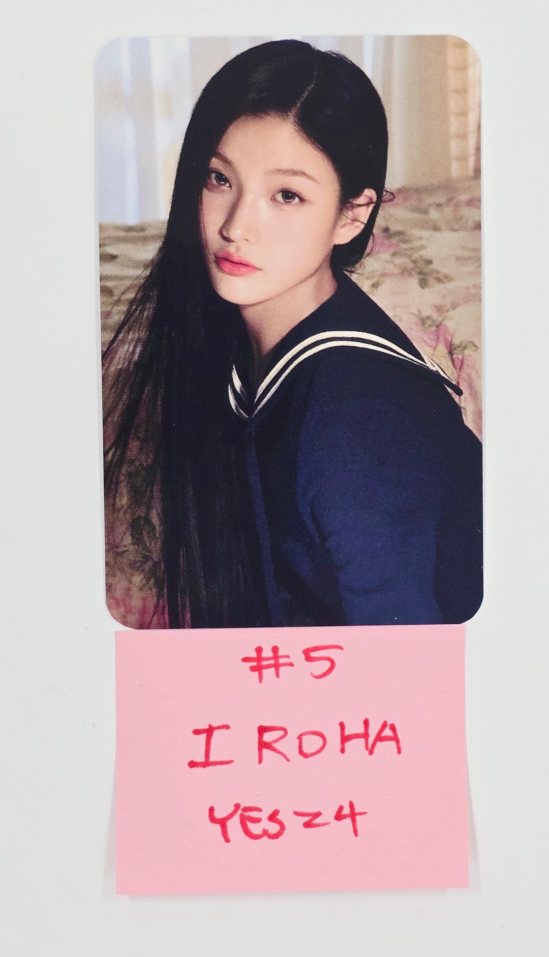 ILLIT "bomb" - Yes24 Pre-Order Benefit Photocard [Gllit Ver.] [25.6.23]