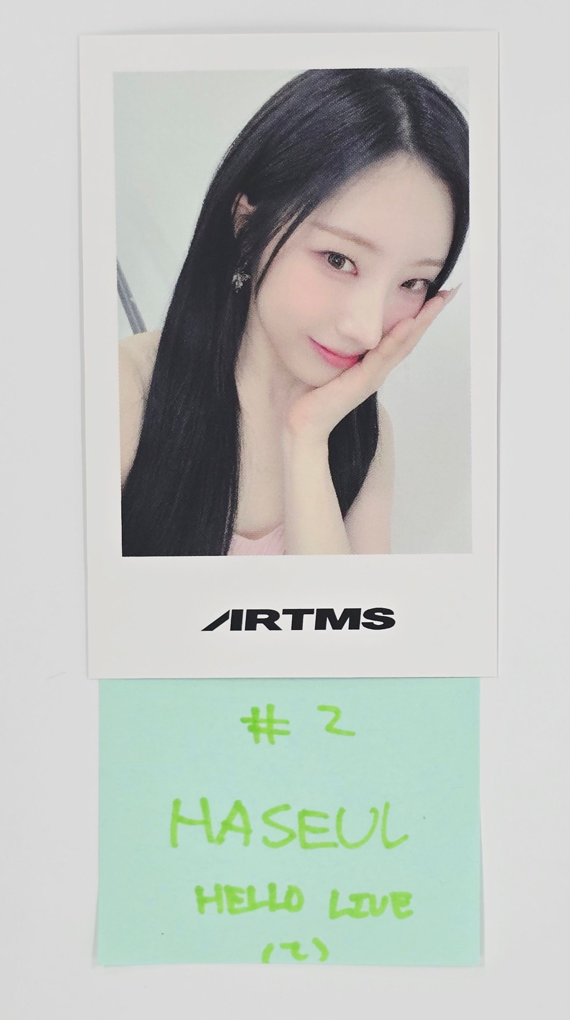 ARTMS ヒジン(LOONA) CAFE EVENT 直筆サイン入りポラ ARTMS ヒジン キム・リプ ジンソル サイン入りポラロイド