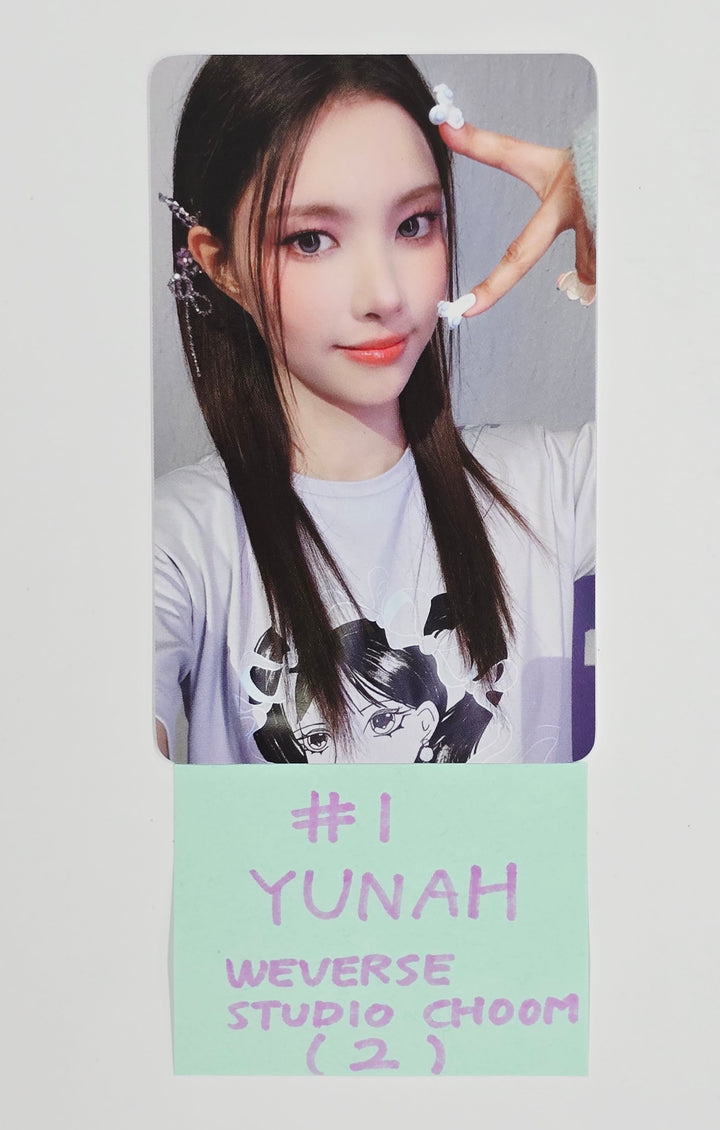 ILLIT "bomb" - Weverse Shop [Studio Choom] Pre-Order Benefit Photocard [Gllit Ver.] [25.6.25]