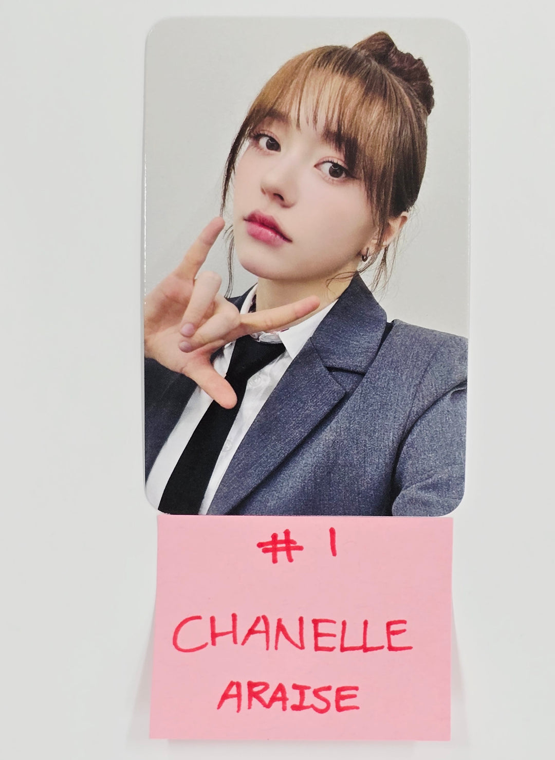 FIFTY FIFTY "Day & Night" - ARAISE Fansign Event Photocard Round 3 [25.6.26]