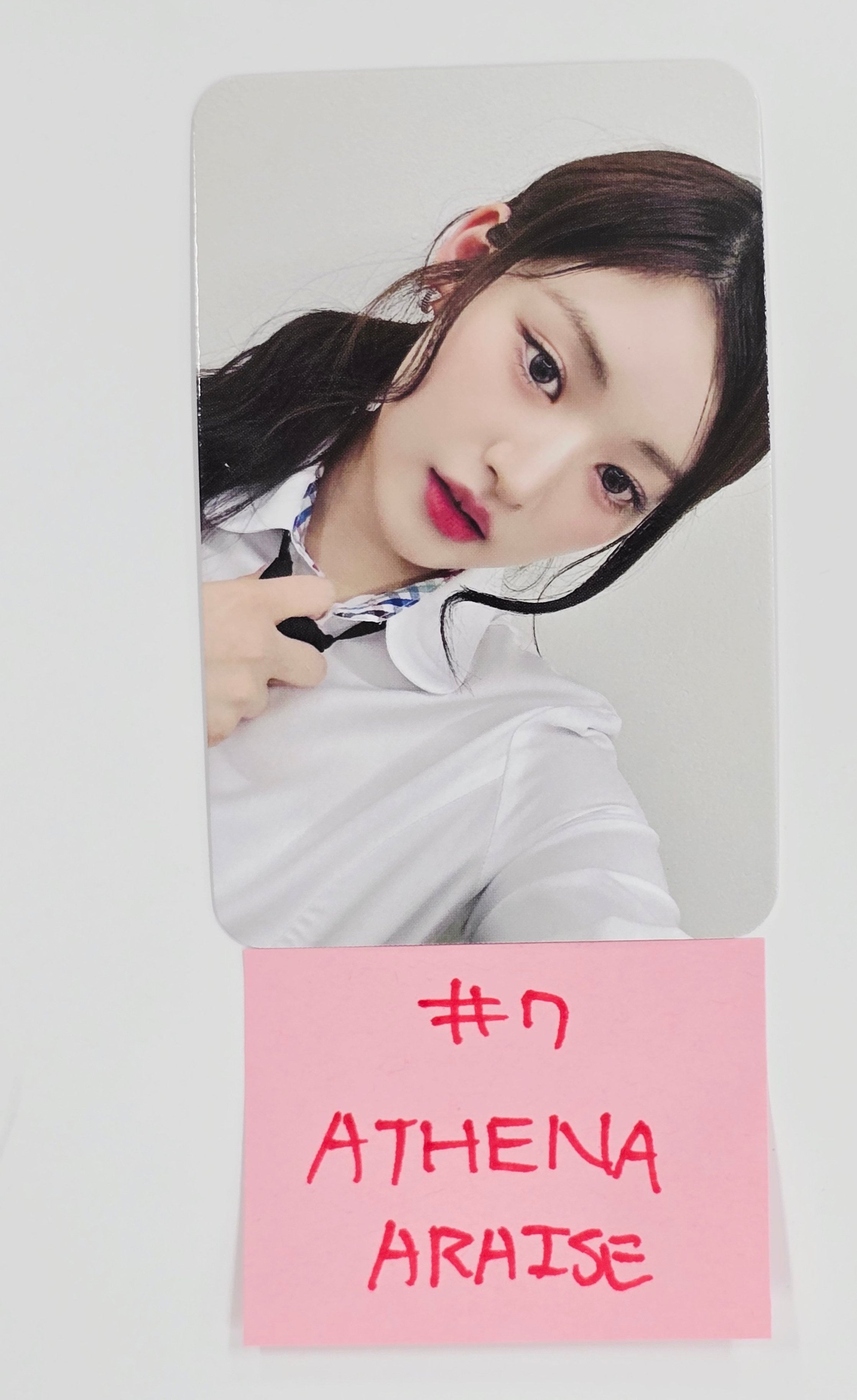 Tzuyu (of Twice) 