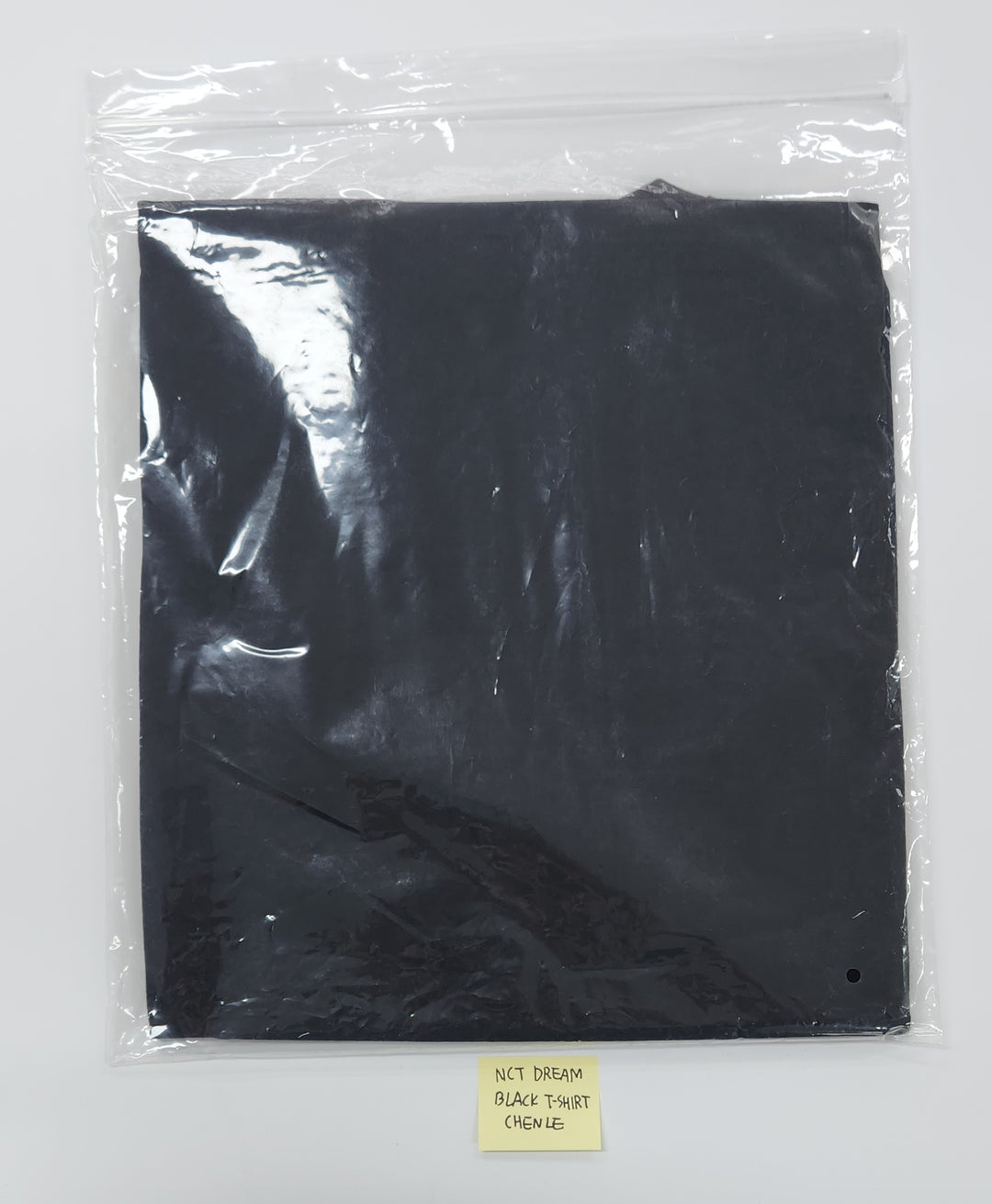 CHENLE (of NCT Dream) - Black T-shirt [25.06.27]