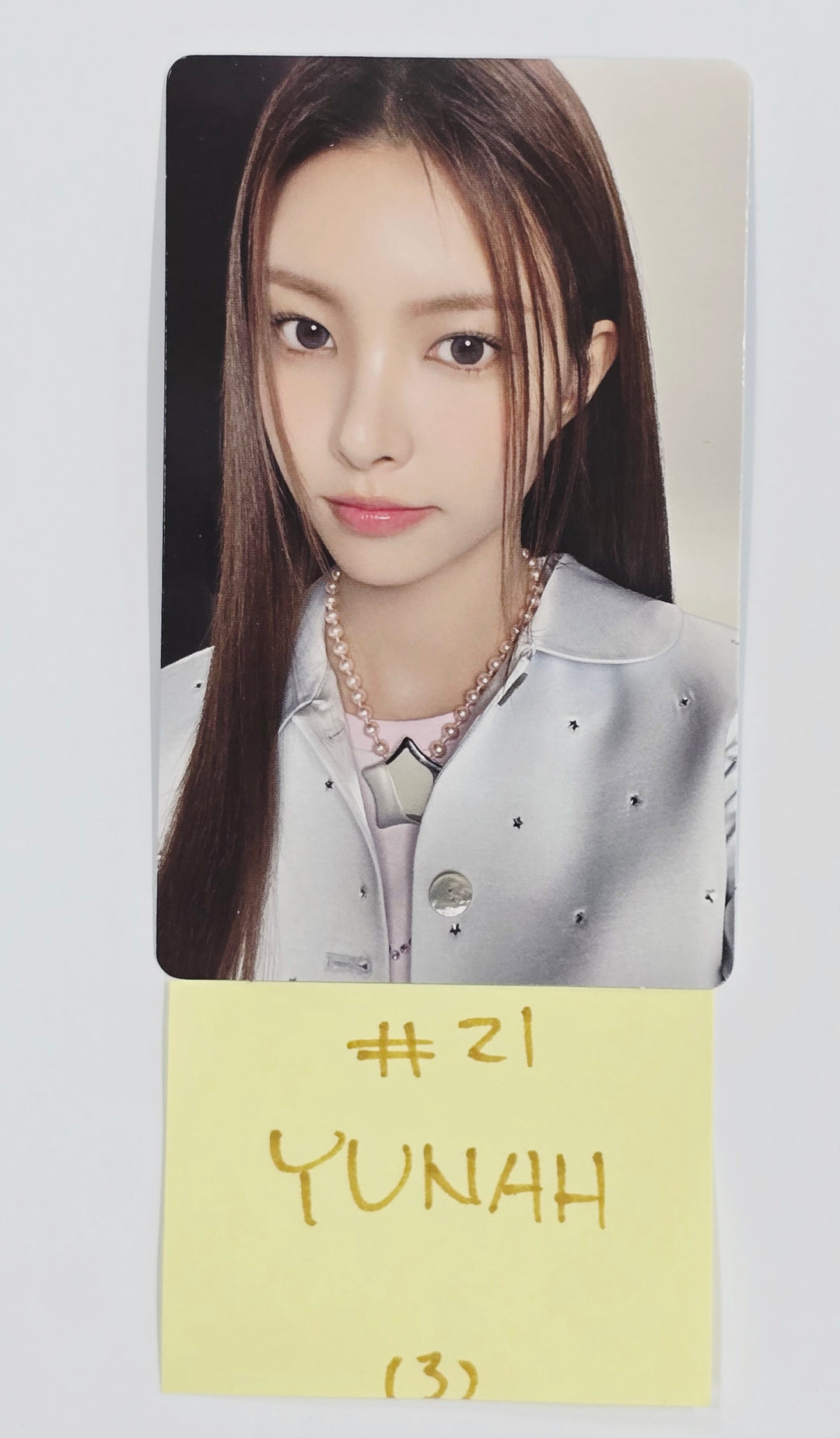 ILLIT "2025 ILLIT GLITTER DAY" - Official Trading Photocard [25.6.30]
