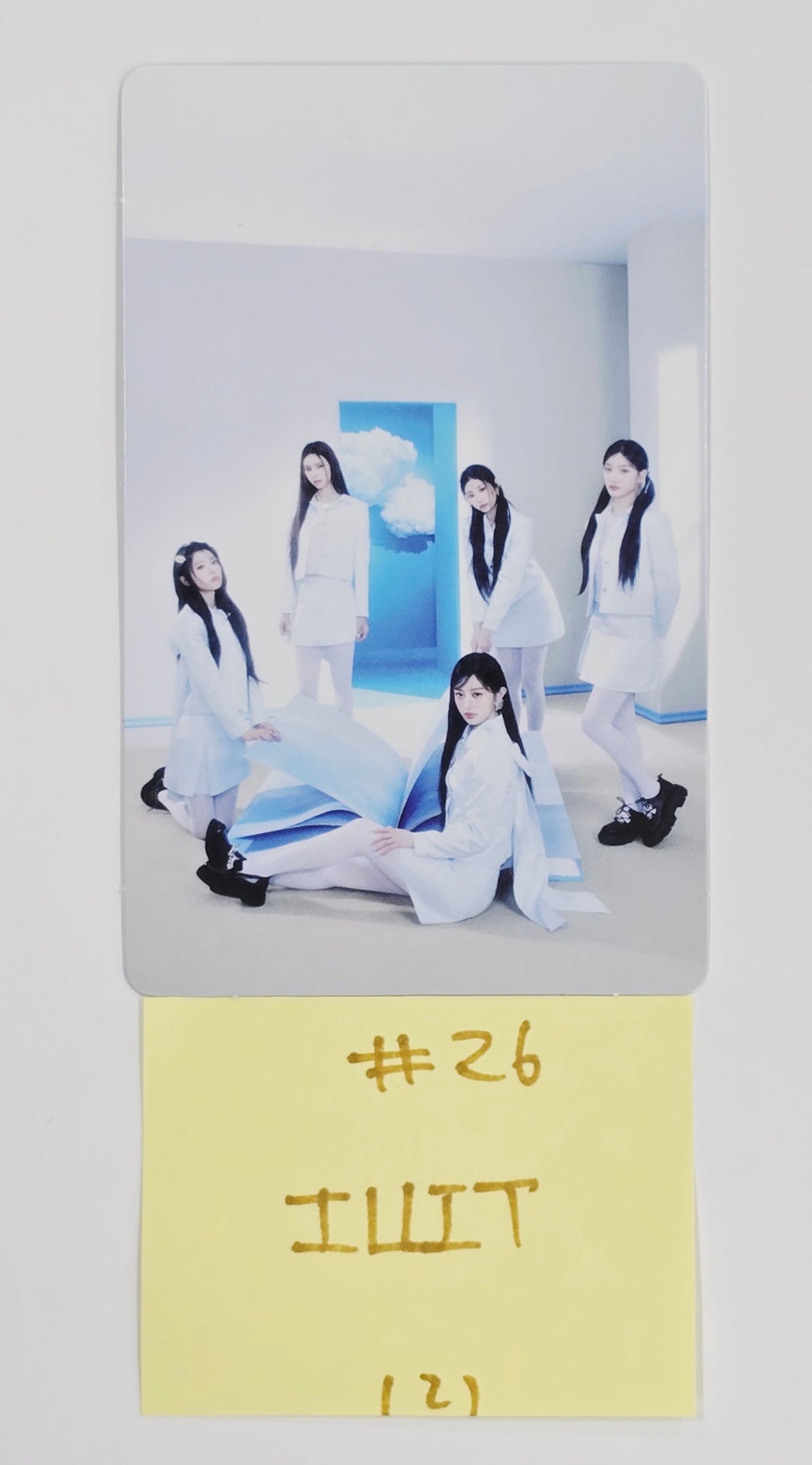 ILLIT "2025 ILLIT GLITTER DAY" - Official Trading Photocard [25.6.30]