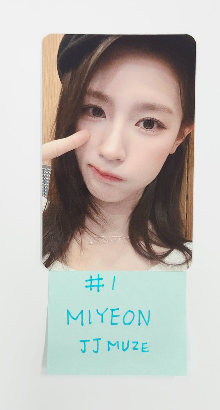 I-DLE "We are" - JJ Muze Fansign Event Photocard [25.6.30]