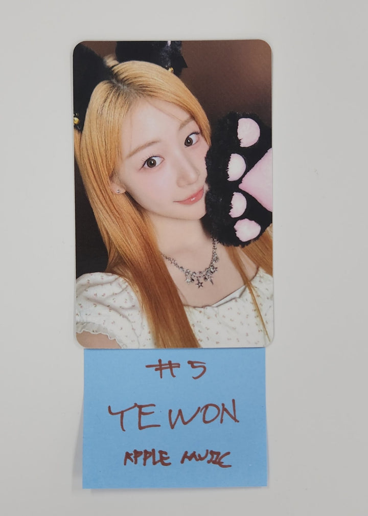 FIFTY FIFTY "Day & Night" - Apple Music Fansign Event Photocard Round 4 [25.7.1]