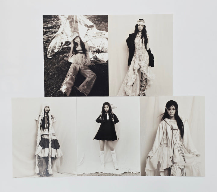 ILLIT "bomb" - Soundwave Pre-Order Benefit Mini Postcard [25.7.1]