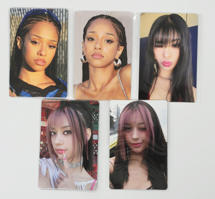 KATSEYE "BEAUTIFUL CHAOS" - Official Photocard [25.7.1]