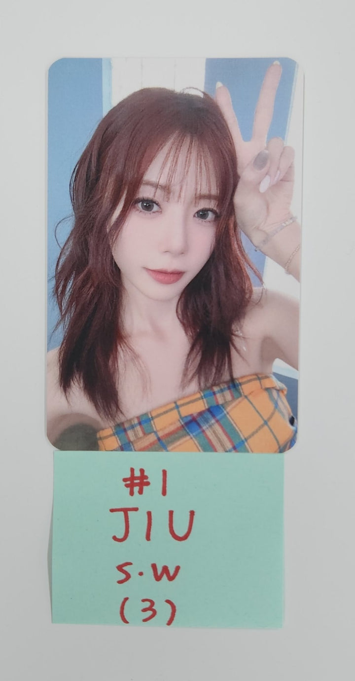 UAU "Playlist #You Are You" - Soundwave Fansign Event Photocard Round 3 [25.7.3]