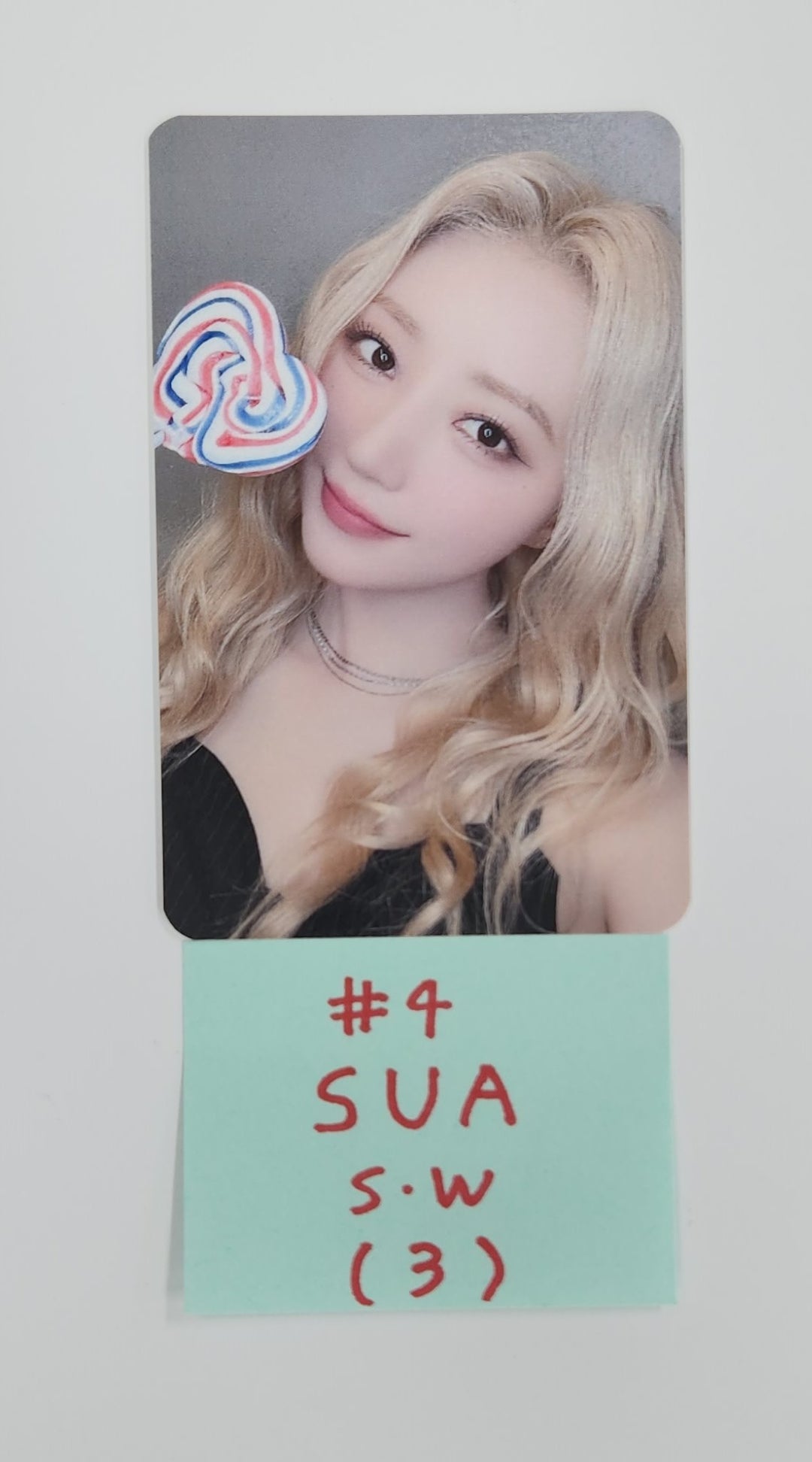 UAU "Playlist #You Are You" - Soundwave Fansign Event Photocard Round 3 [25.7.3]