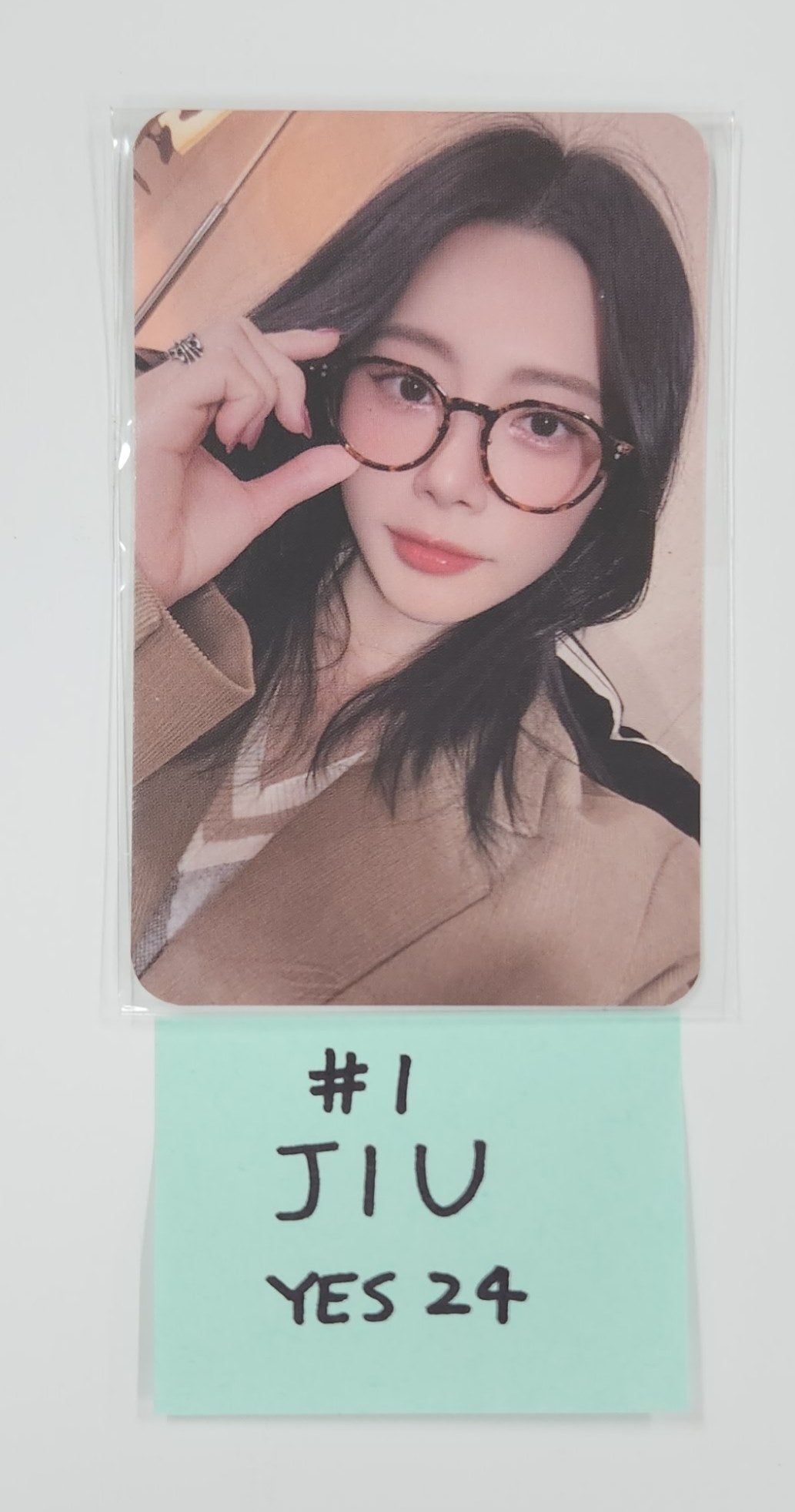 UAU "Playlist #You Are You" - Yes24 Pre-Order Benefit Photocard [25.7.3]