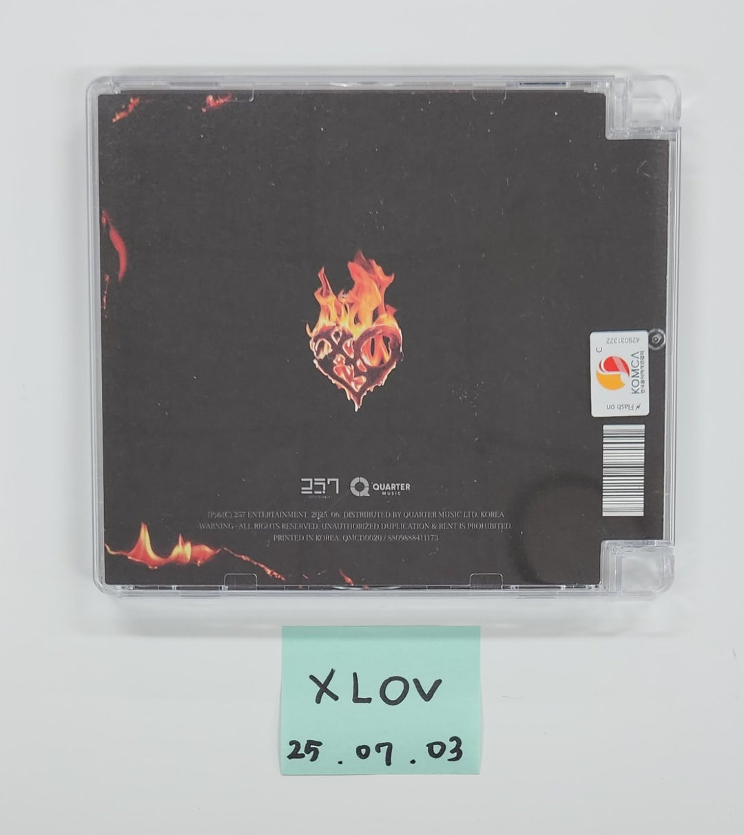 XLOV "I ONE" - Hand Autographed(Signed) Album [25.7.3]