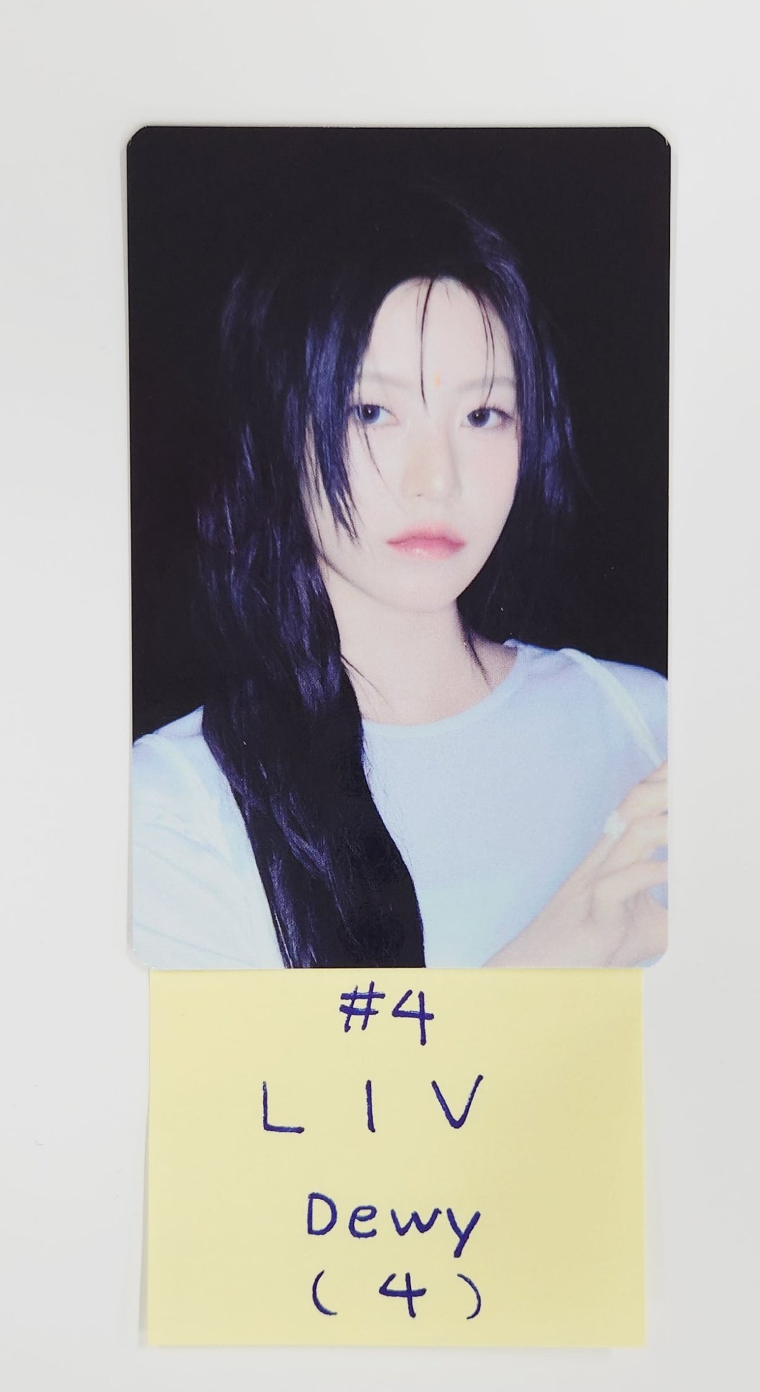 RESCENE "Dearest" - Official Photocard (QR Ver.) [Dewy Ver.] [25.7.3]