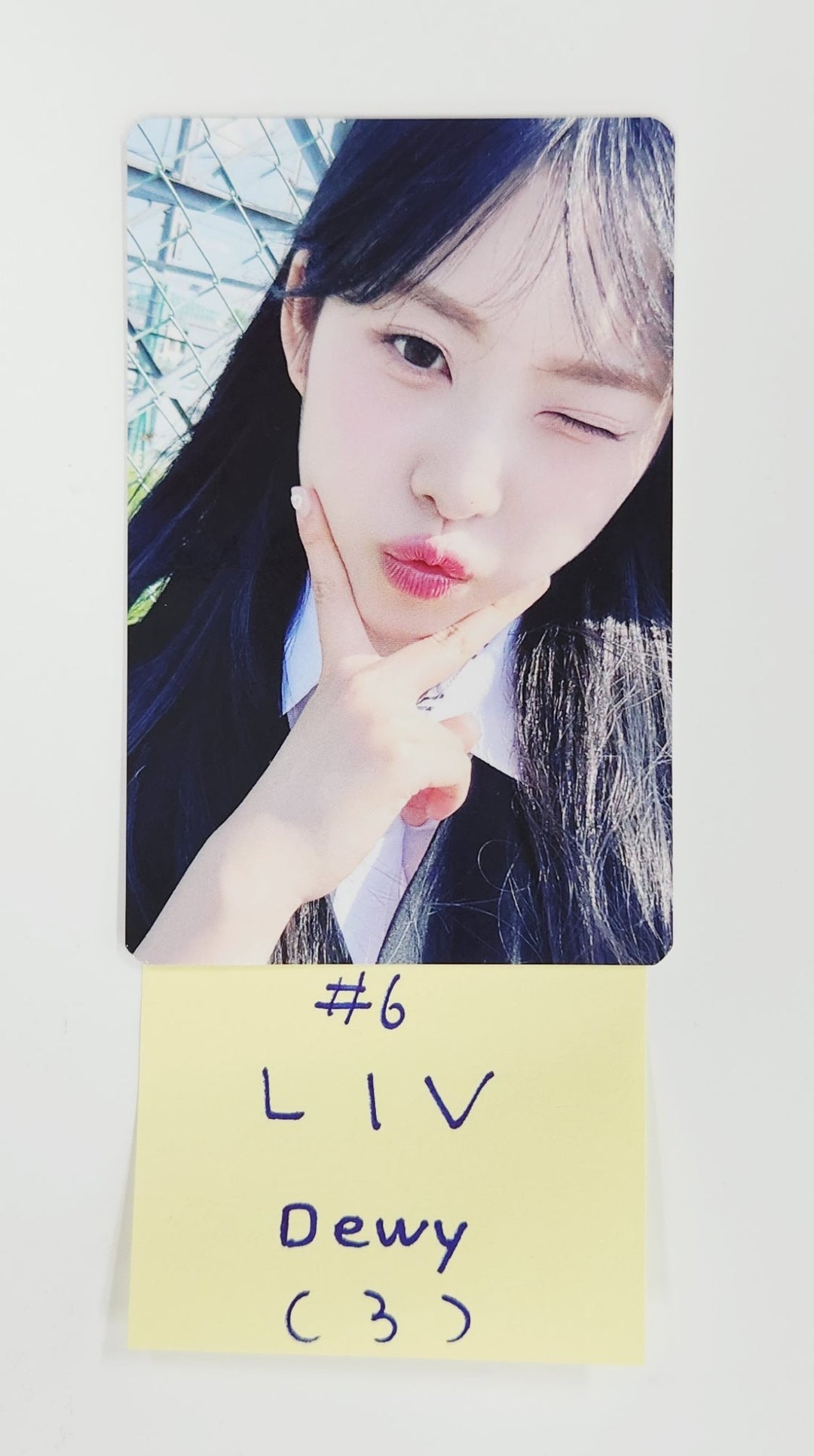 RESCENE "Dearest" - Official Photocard (QR Ver.) [Dewy Ver.] [25.7.3]