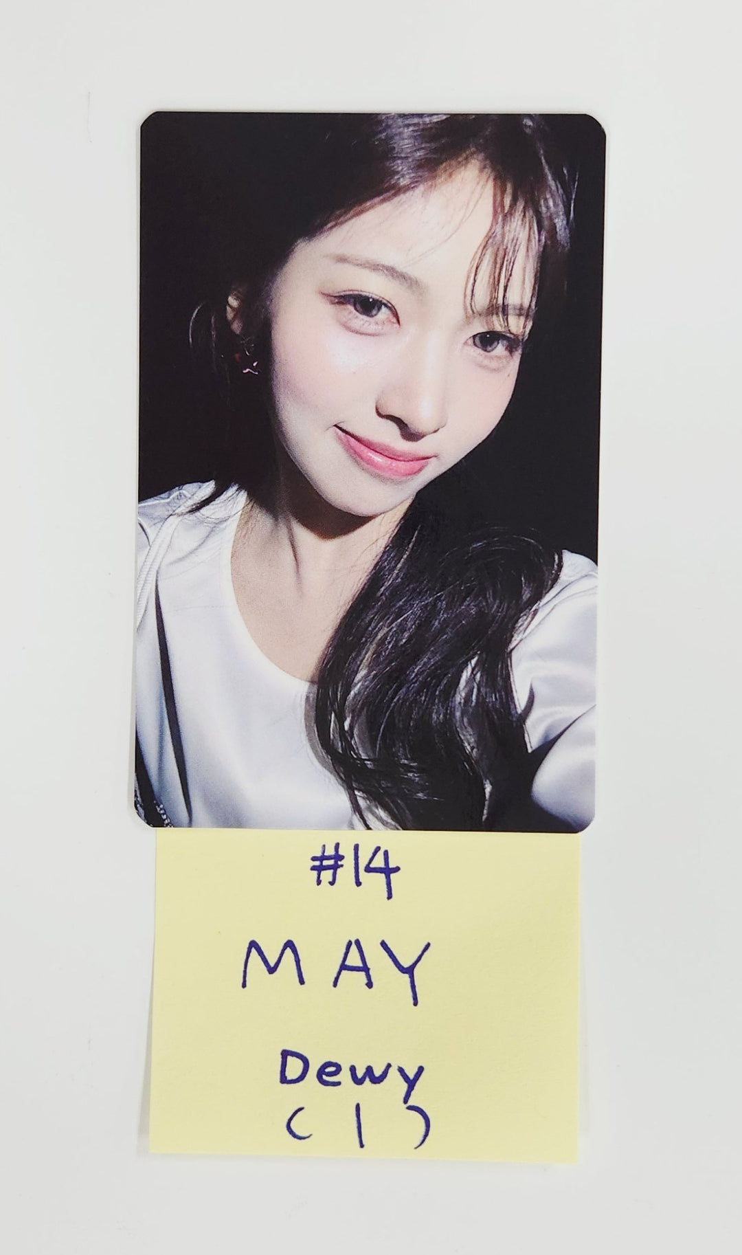 RESCENE "Dearest" - Official Photocard (QR Ver.) [Dewy Ver.] [25.7.3]