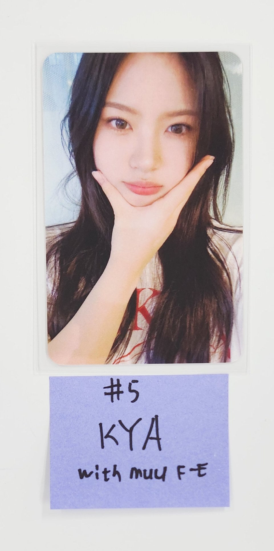 KiiiKiii "UNCUT GEM" - Withmuu Fansign Event Photocard Round 5 [DIGGING Ver.] [25.7.4]