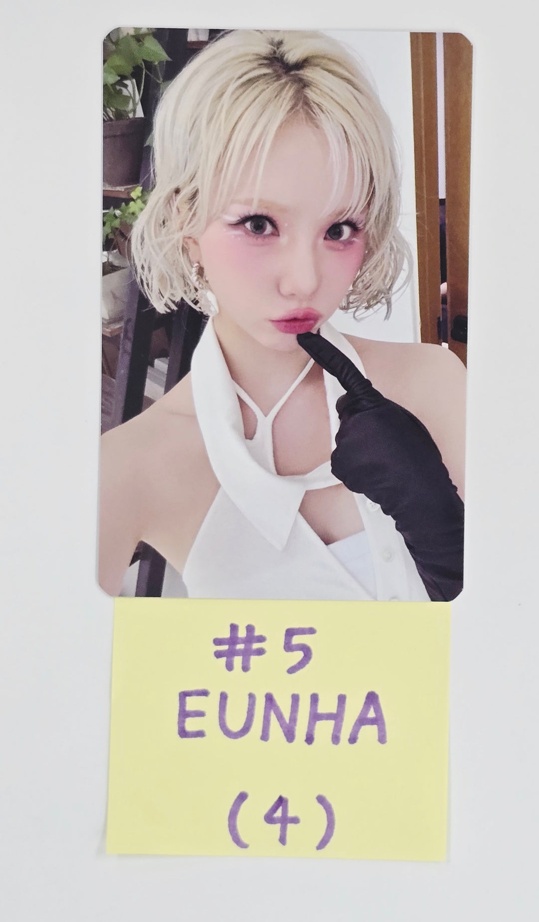 VIVIZ "New Legacy" 2025 World Tour - Official Trading Photocard [25.7.7]