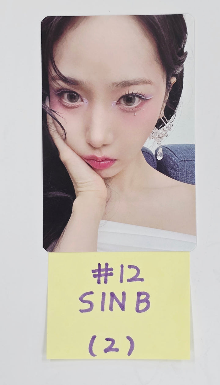 VIVIZ "New Legacy" 2025 World Tour - Official Trading Photocard [25.7.7]