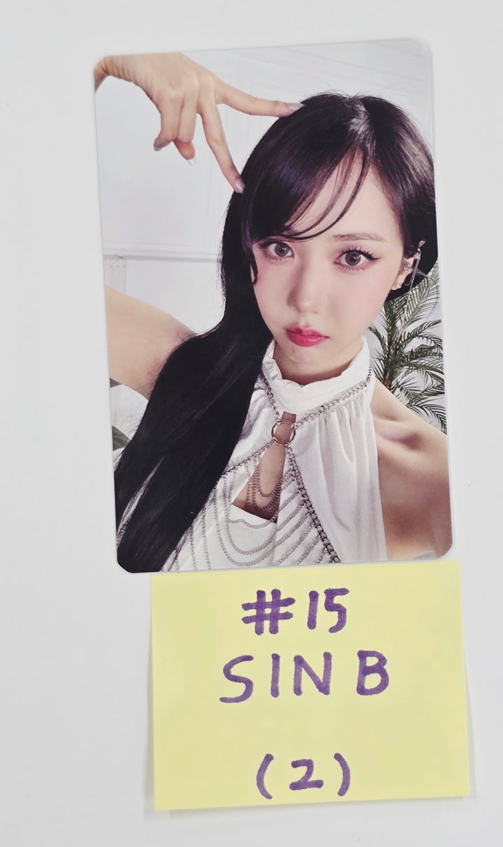 VIVIZ "New Legacy" 2025 World Tour - Official Trading Photocard [25.7.7]