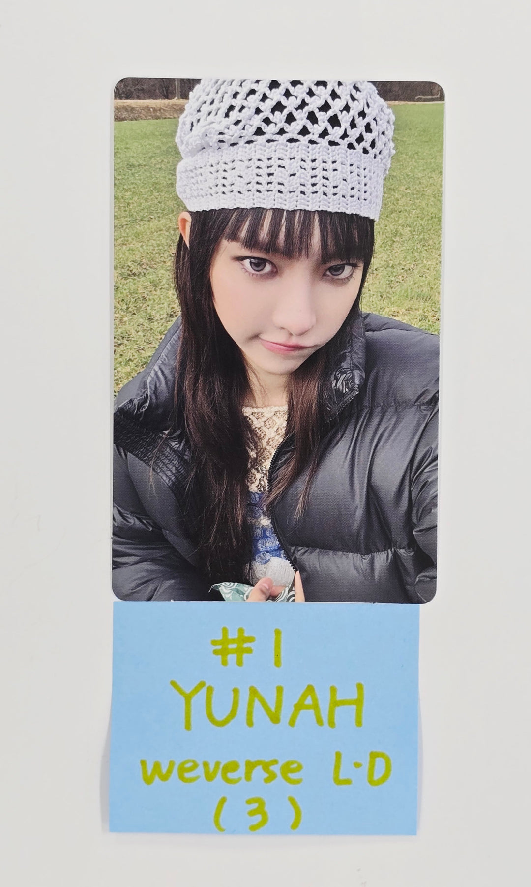 ILLIT "bomb" - Weverse Shop Lucky Draw Event Photocard Round 2 [25.7.8]