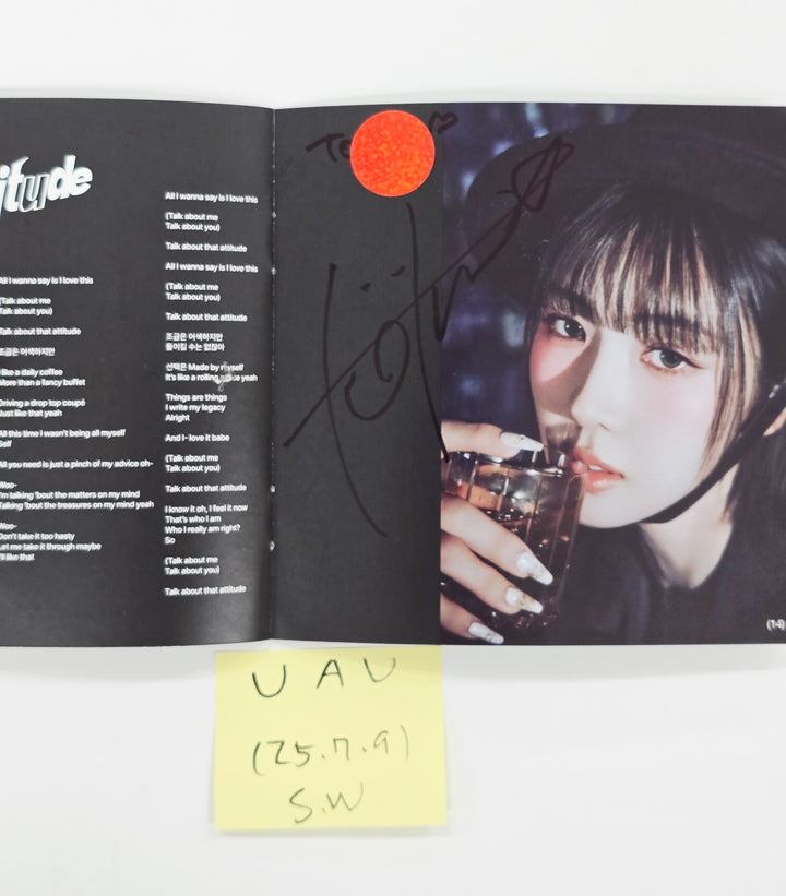 UAU "Playlist #You Are You" - Hand Autograhped(Signed) Album [25.7.9]