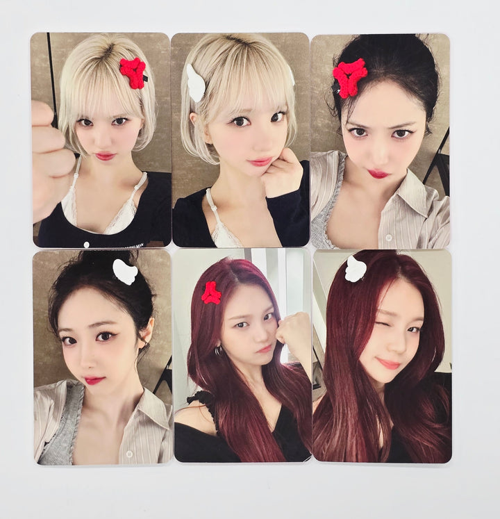 VIVIZ "A Montage of ( )" - Apple Music Lucky Draw Event Photocard [25.7.9]