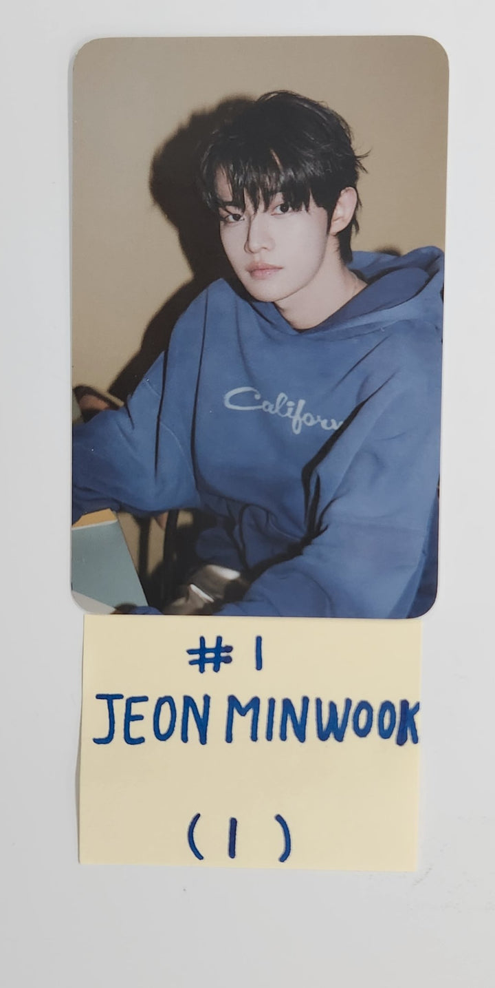 CLOSE YOUR EYES "Snowy Summer" - Official Trading Photocard [25.7.10]