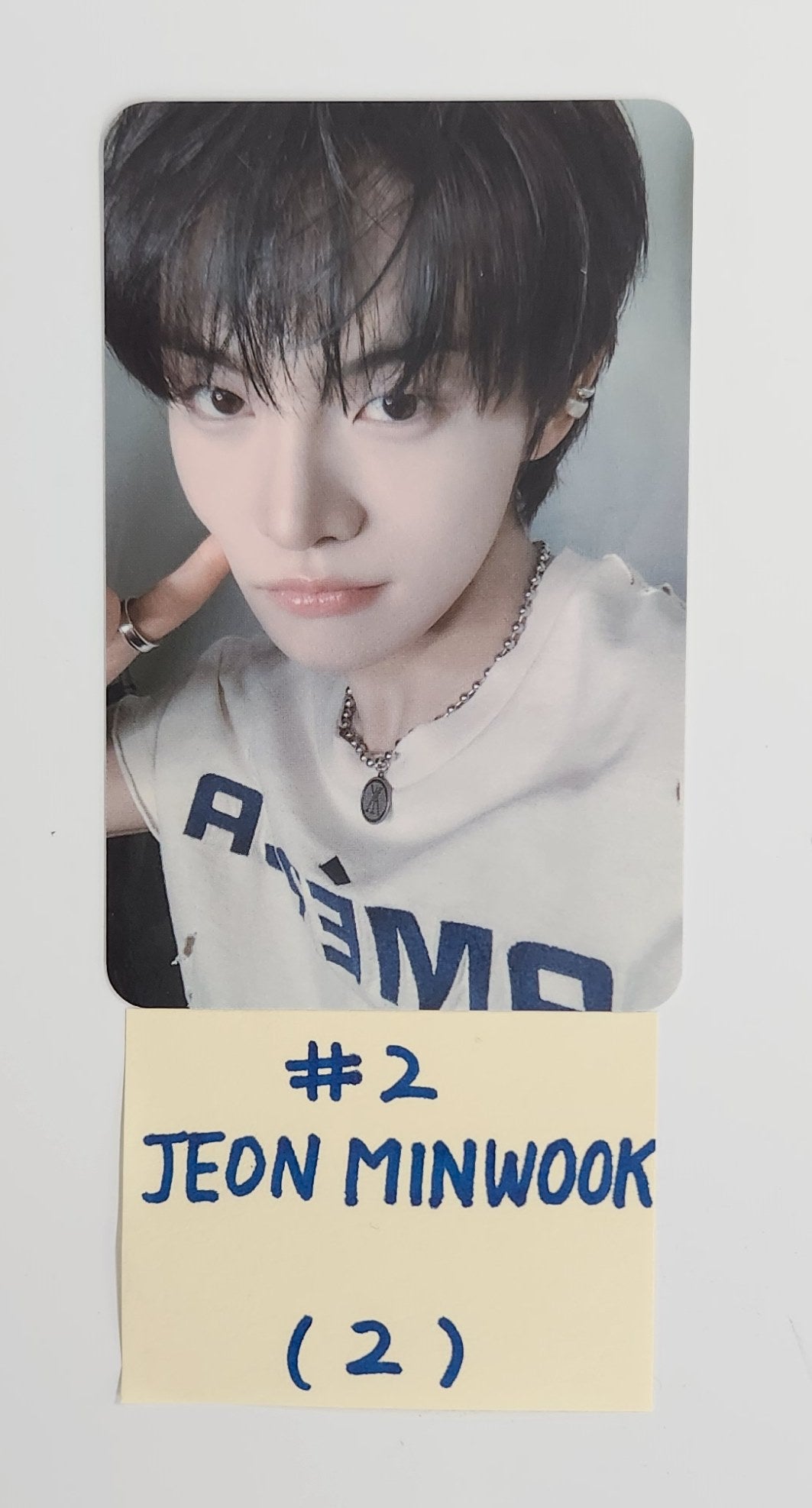 CLOSE YOUR EYES "Snowy Summer" - Official Trading Photocard [25.7.10]