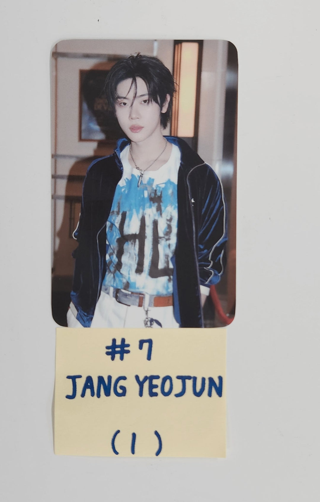 CLOSE YOUR EYES "Snowy Summer" - Official Trading Photocard [25.7.10]