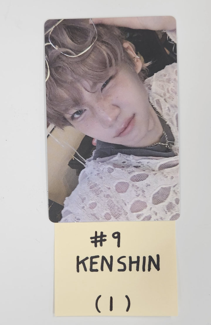 CLOSE YOUR EYES "Snowy Summer" - Official Photocard [25.7.10]