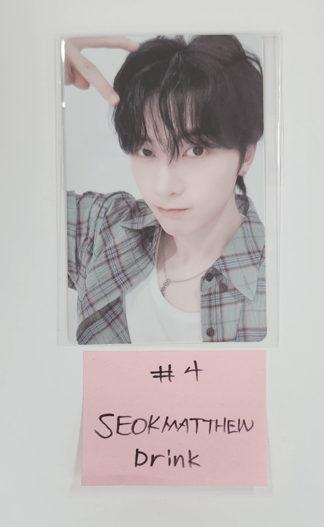 ZeroBaseOne x Our Bakery "Our Blue Bakery" - 2nd Anniversary Pop-Up Drink Event Photocard [25.7.10]
